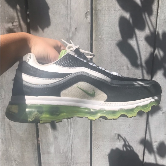 nike air maxs 97
